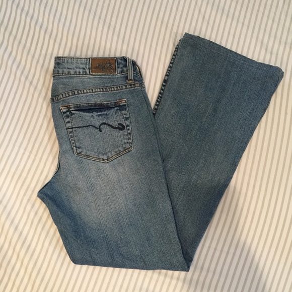 American Rag Jeans - Picture 3 of 4